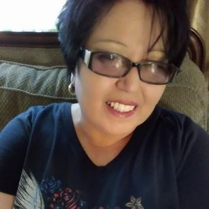 Meet your Posher, Alma